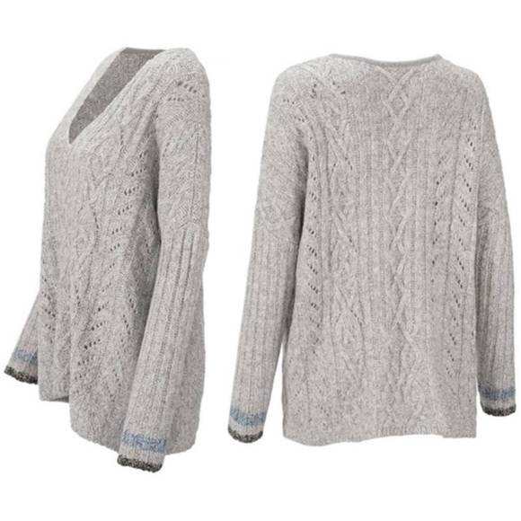 CAbi | Horizon Grey V-Neck Oversized Chunky Knit Sweater, #3848 - Picture 7 of 12